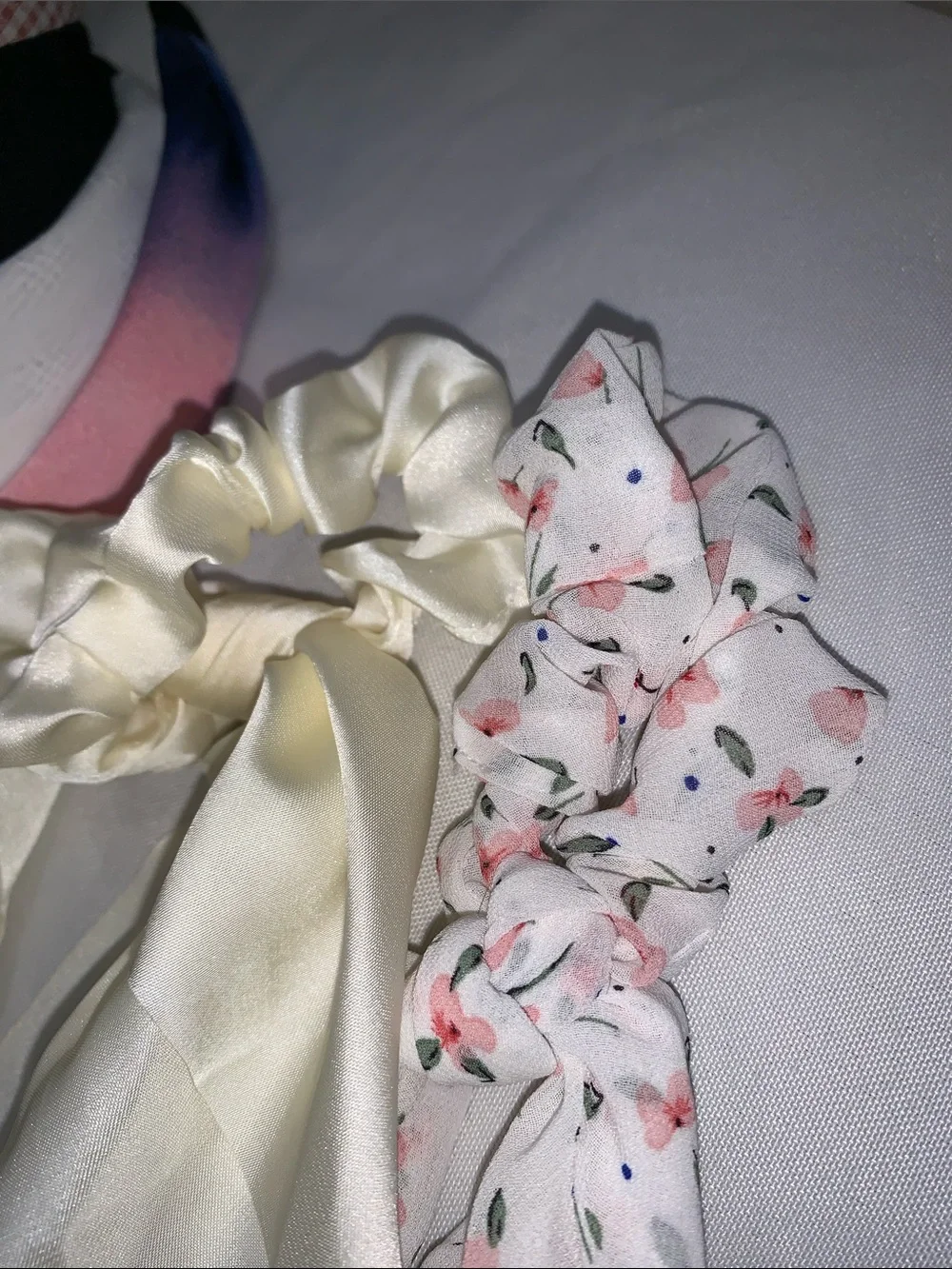 Women’s Multi-Pack Hair Accessories Set — Pink, White, Cream & Purple- 15 PIECES